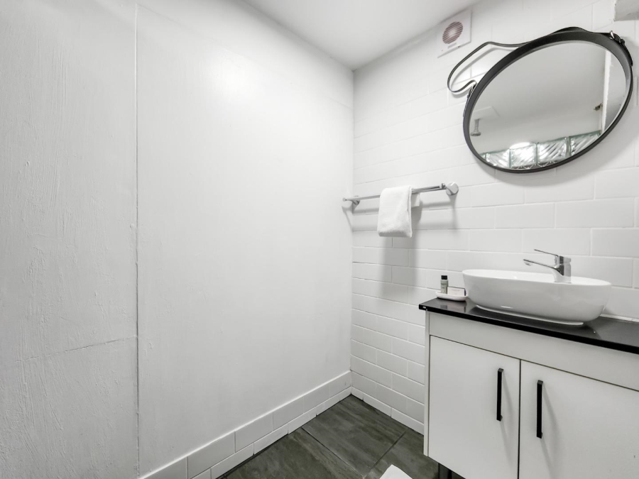 To Let 3 Bedroom Property for Rent in Three Anchor Bay Western Cape